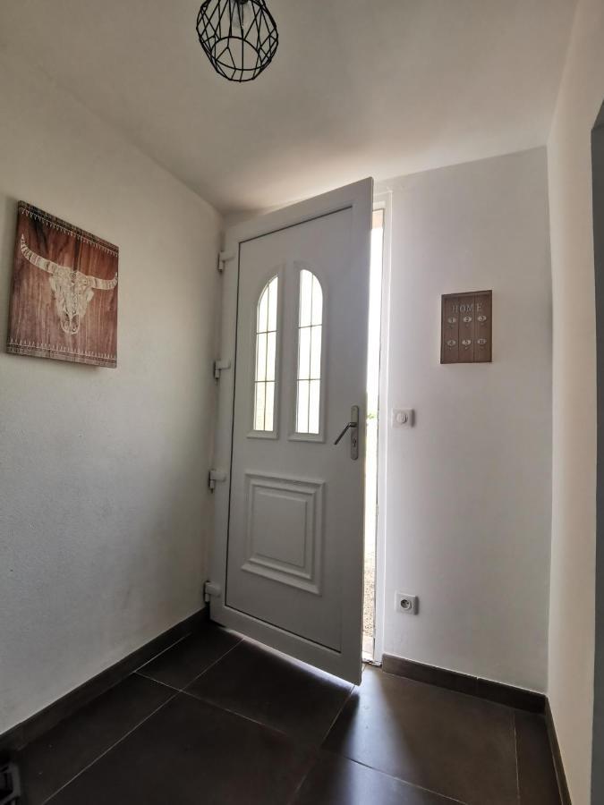 Maison De Vacances L'Hote Champetre Campagne Arlesienne Εξωτερικό φωτογραφία