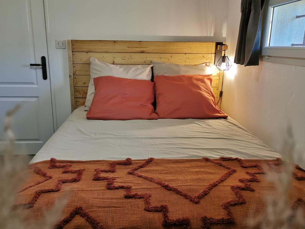 Maison De Vacances L'Hote Champetre Campagne Arlesienne Εξωτερικό φωτογραφία