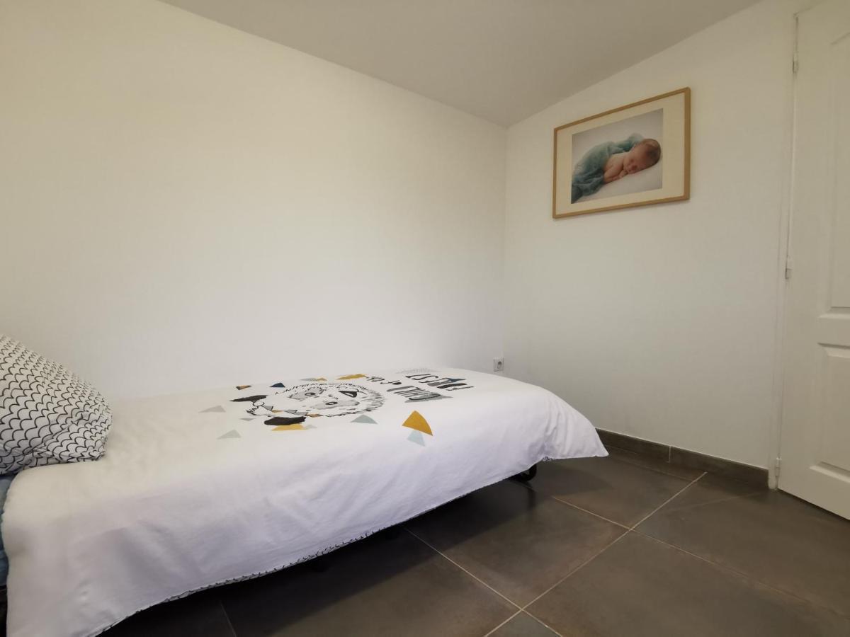 Maison De Vacances L'Hote Champetre Campagne Arlesienne Εξωτερικό φωτογραφία