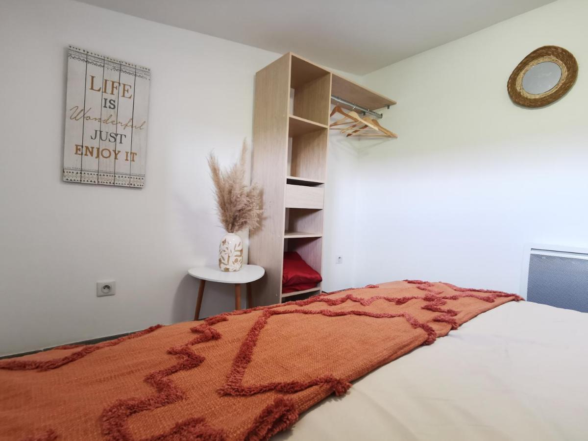 Maison De Vacances L'Hote Champetre Campagne Arlesienne Εξωτερικό φωτογραφία